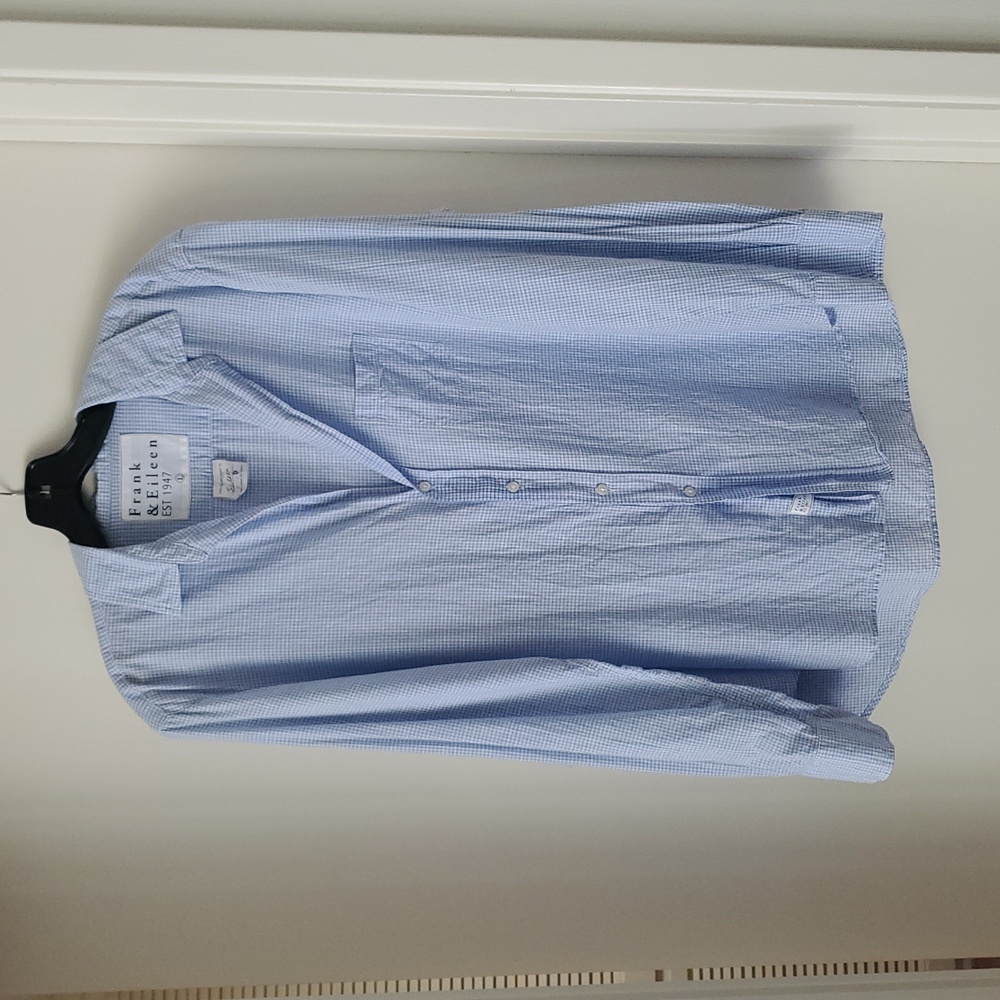 Frank & Eileen Eileen Button Down